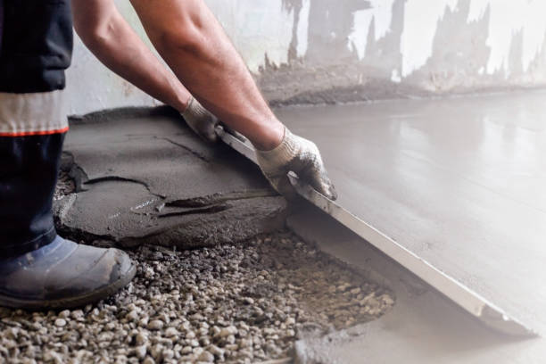 Best Driveway Concrete Repair  in West Crossett, AR
